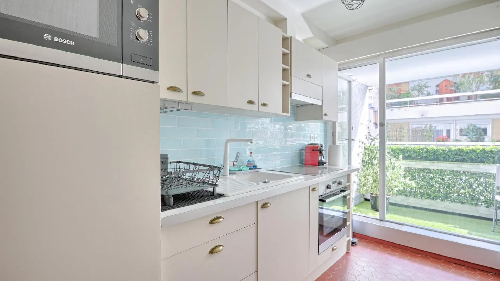 Saint Dominique - Perfect Location - Eiffel Tower Apartment Paris France