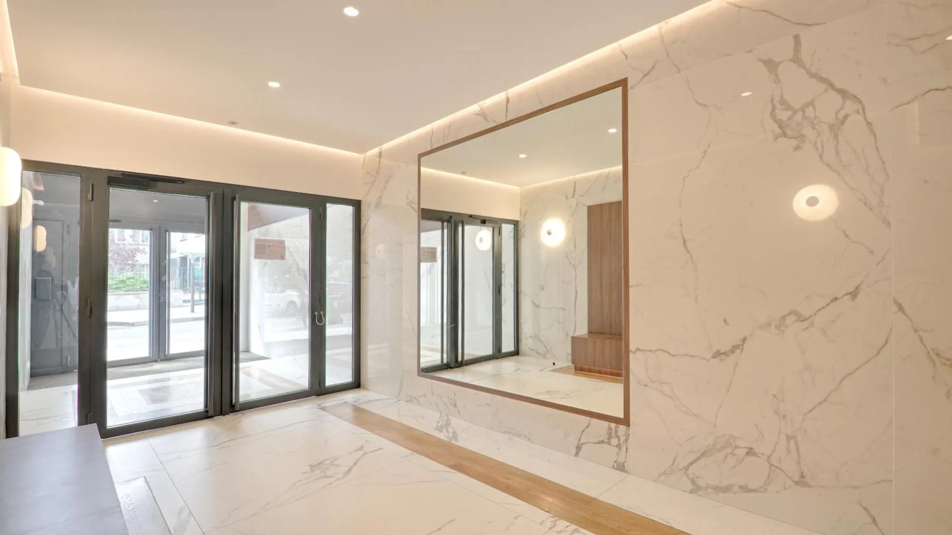 Saint Dominique - Perfect Location - Eiffel Tower Apartment Paris