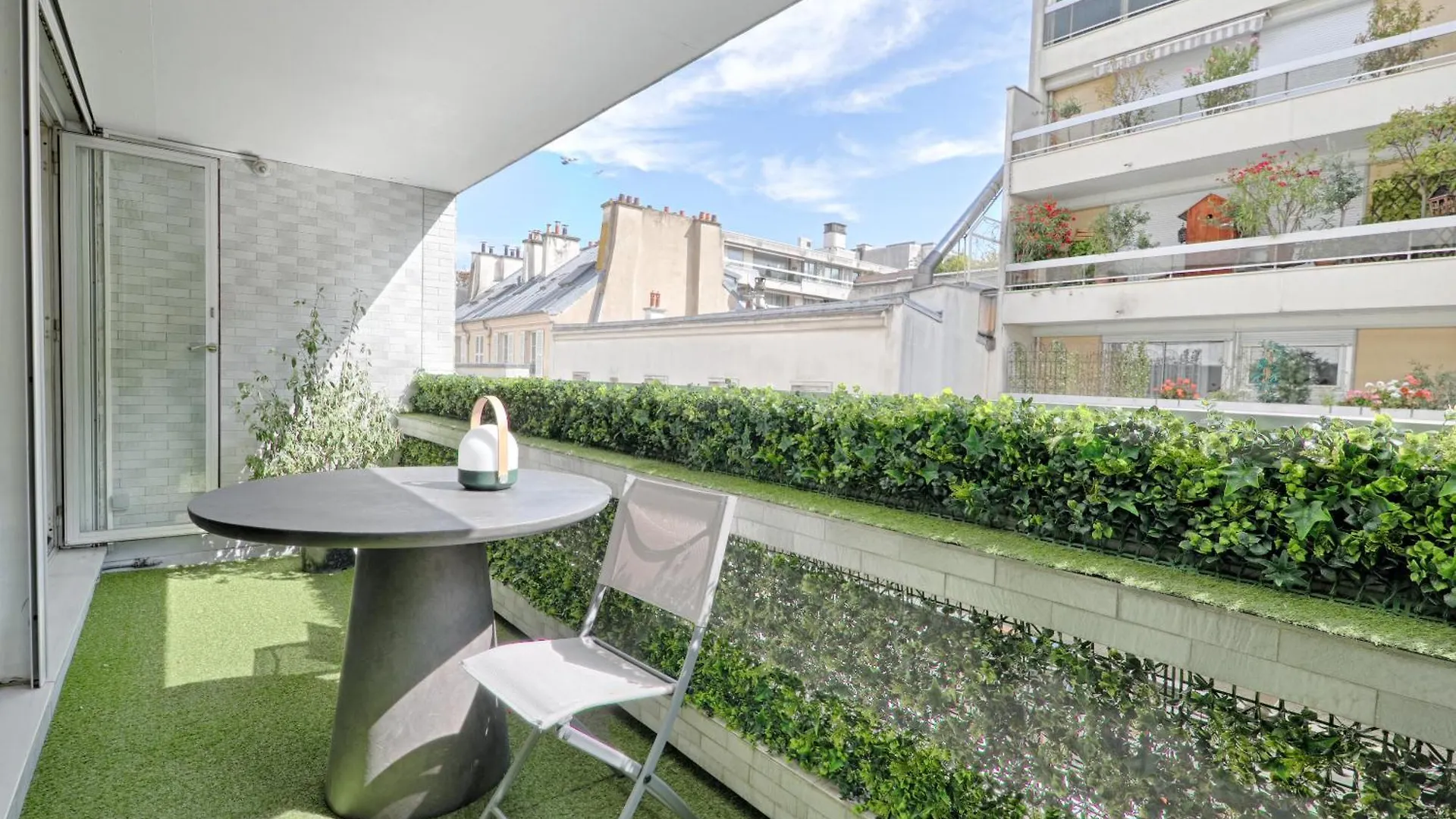 Saint Dominique - Perfect Location - Eiffel Tower Apartment Paris