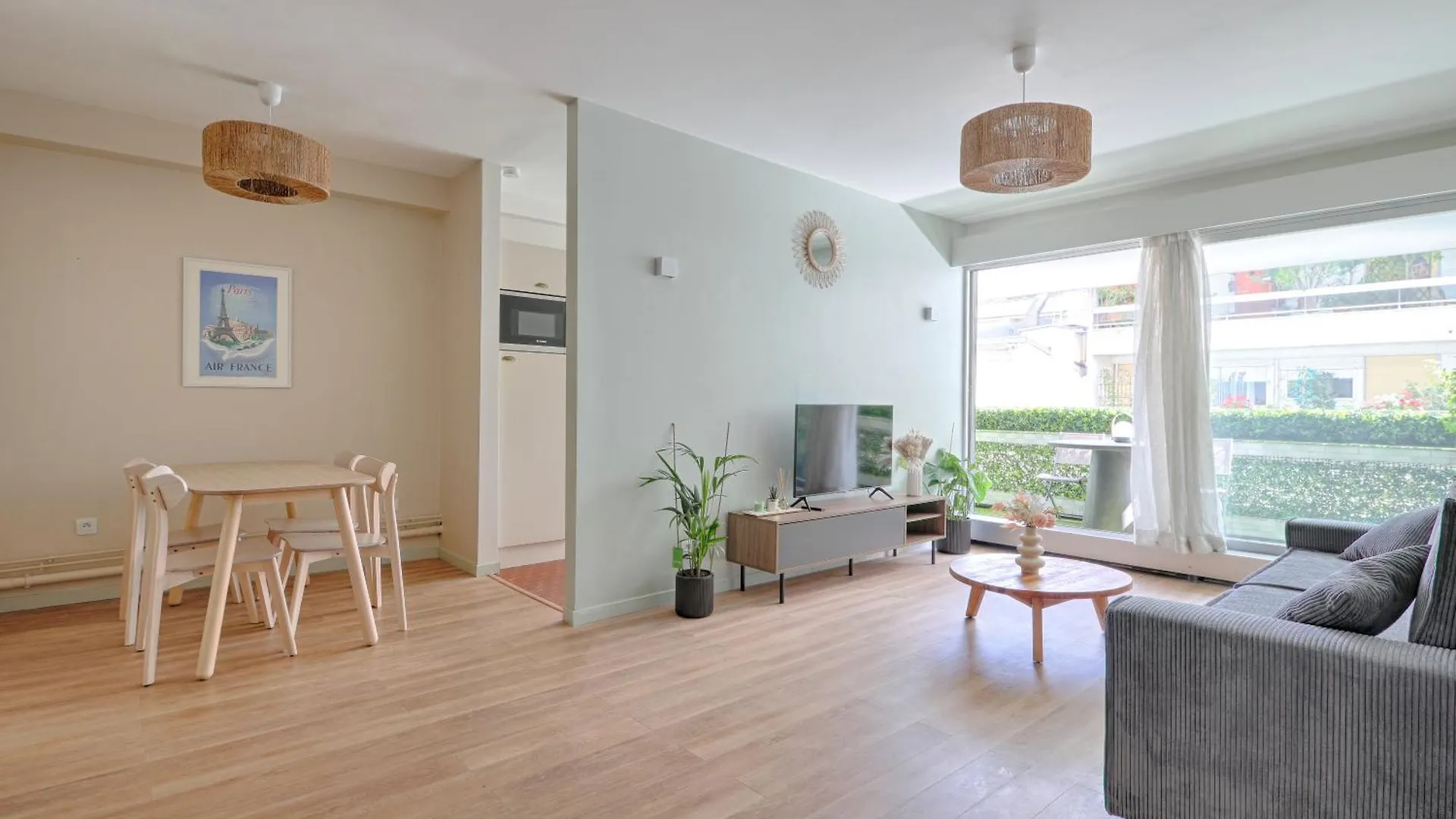 Saint Dominique - Perfect Location - Eiffel Tower Apartment Paris