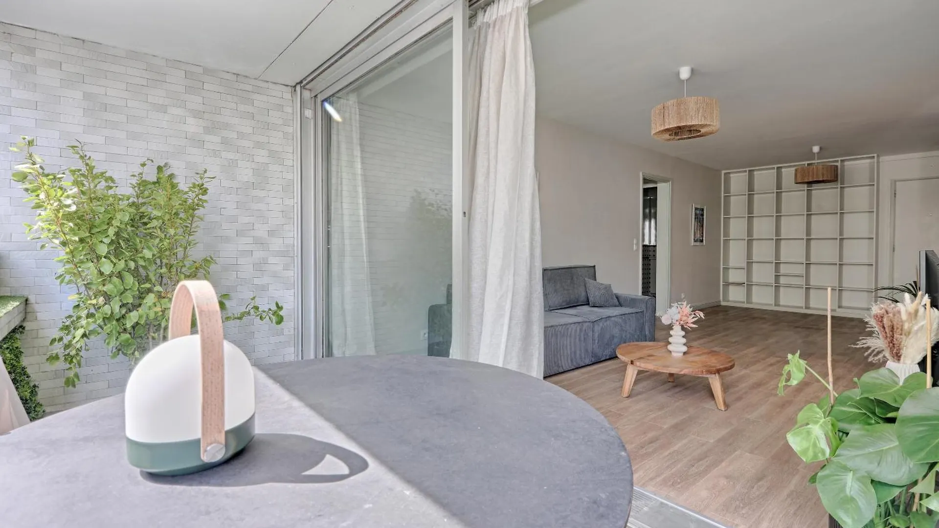 Saint Dominique - Perfect Location - Eiffel Tower Apartment Paris France