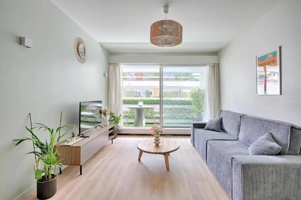 Saint Dominique - Perfect Location - Eiffel Tower Apartment Paris