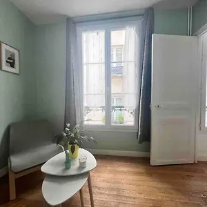  Apartment Super T2 Proche De Tour Eiffel